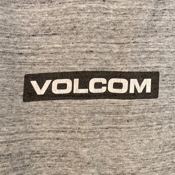 VOLCOM hoodie size L - Picture 2 of 9